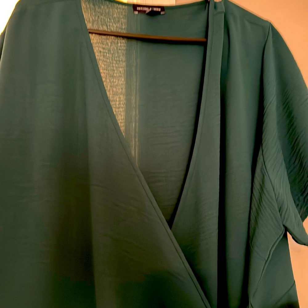 Universal Standard Crepe Wrap dress